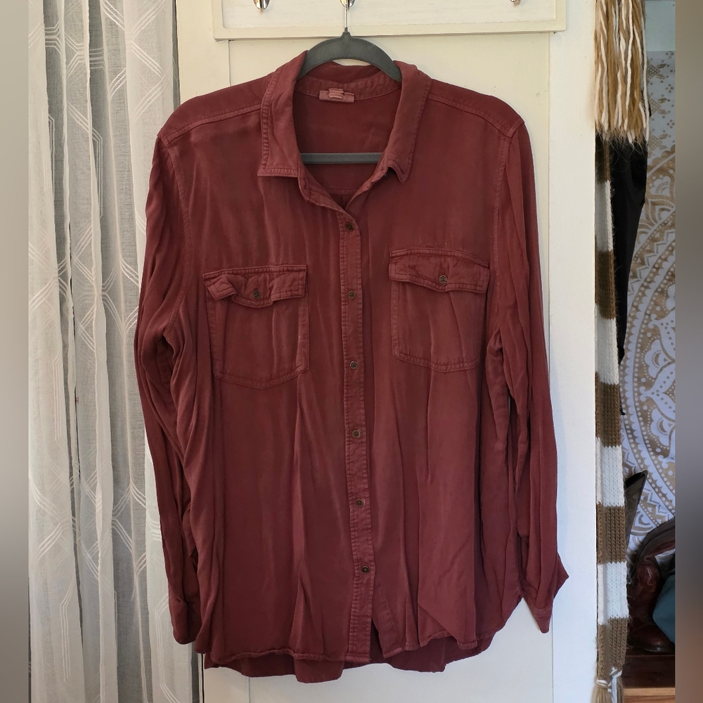 a.n.a Brick Red Button-Up Shirt